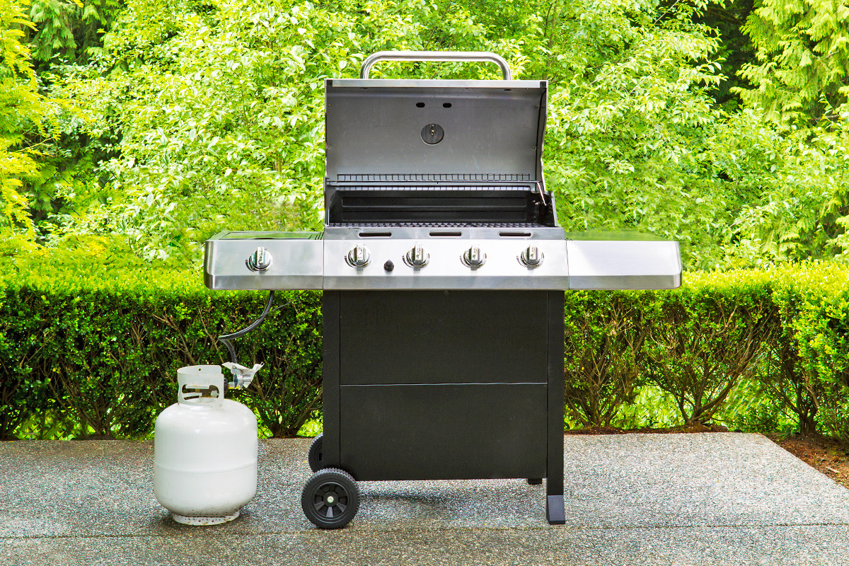 A Simple Hack To Check the Level of Your Propane Tank