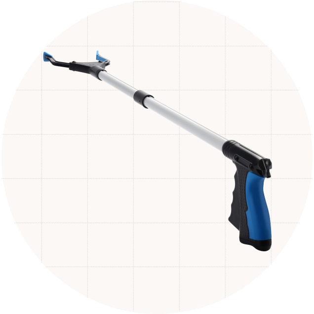 The ZAYAD Grabber Reacher Tool, which can extend up to 32 inches.