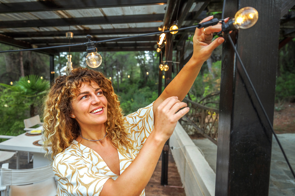 Turn Your Outdoor Light Into a Power Outlet