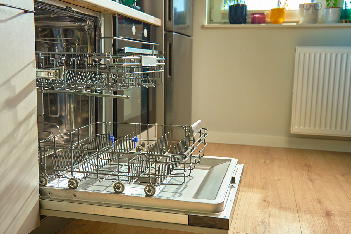 This Powdered Drink Mix Deep Cleans Your Dishwasher