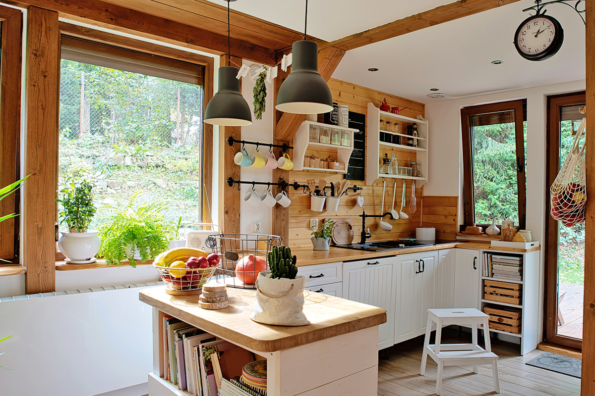 How To Mix and Match Wood Tones Like an Interior Designer